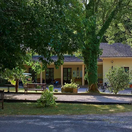 In France With Private Garden & Bbq Villa *
